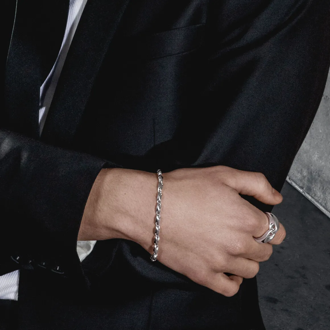georg_jensen_armbnd_refle_1.webp GEORG JENSEN ARMBÅND REFLECT SMALL