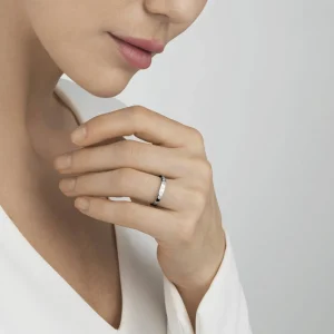 GEORG JENSEN RING MAGIC HVITTGULL MED DIAMANTER