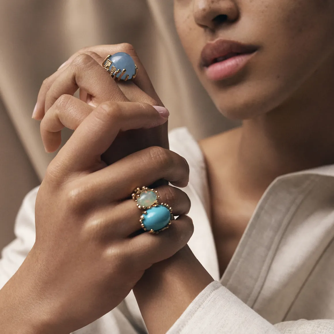 ole_lynggaard_ring_boho_d_1-1.webp OLE LYNGGAARD RING BOHO DOBBEL TURQUOISE OG OPAL