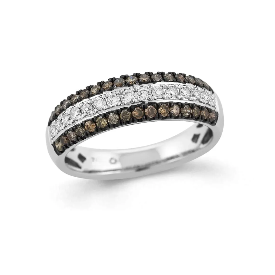 ring_white_and_brown_diam_0.webp RING WHITE AND BROWN DIAMONDS