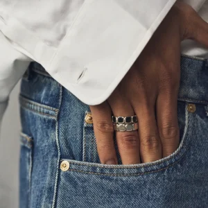 TOM WOOD RING CUSHION BAND POLISHED