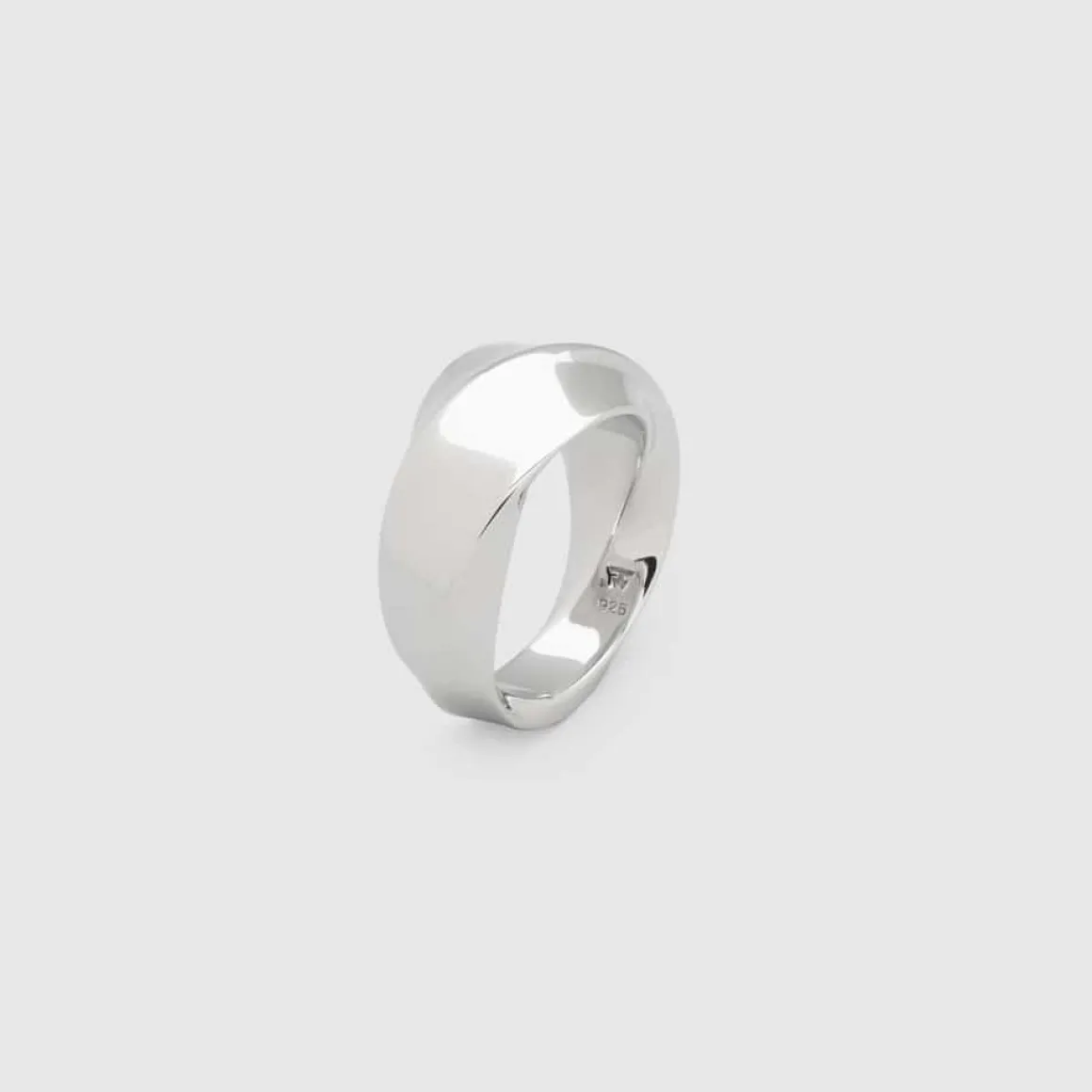 tom_wood_ring_infinity_ba_0.webp TOM WOOD RING INFINITY BAND GIANT