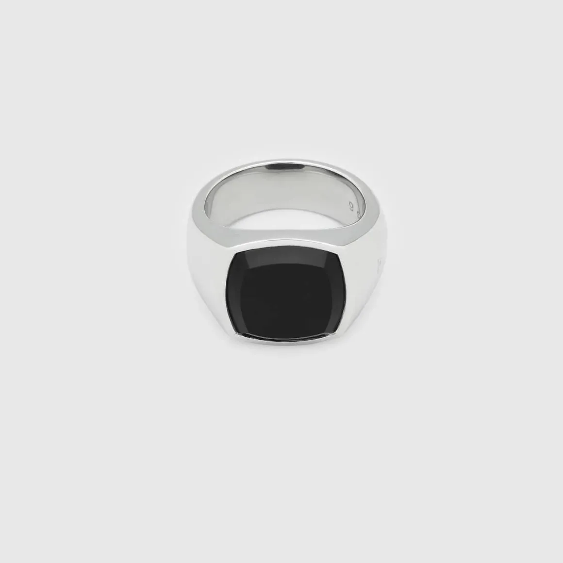 tom_wood_ring_shelby_poli_0.webp TOM WOOD RING SHELBY POLISHED ONYX